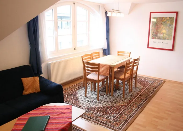Haus Eintracht 아파트 *